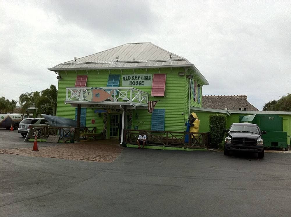 Leonard J. DeFrancisci · CC BY-SA 3.0 · https://commons.wikimedia.org/wiki/File:Old_Key_Lime_House_(Lantana,_Florida)_01.jpg Old Key Lime House, Lantana